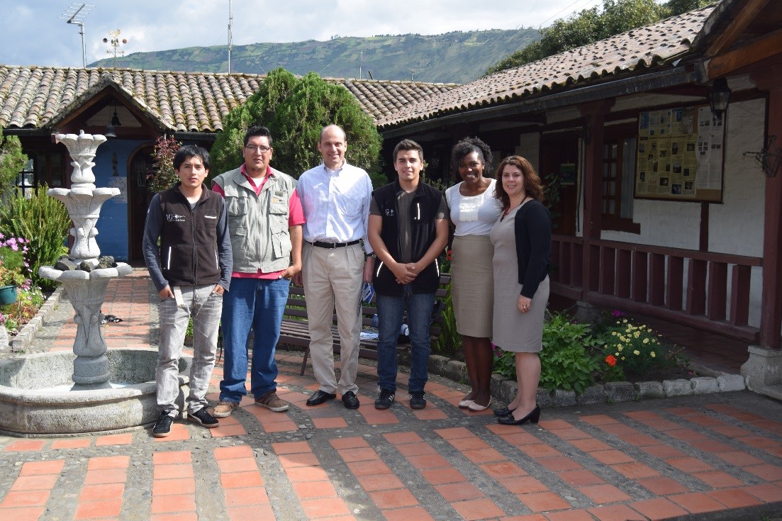 Visita del Embajador de Estados Unidos al Observatorio del Volcán Tungurahua (OVT)