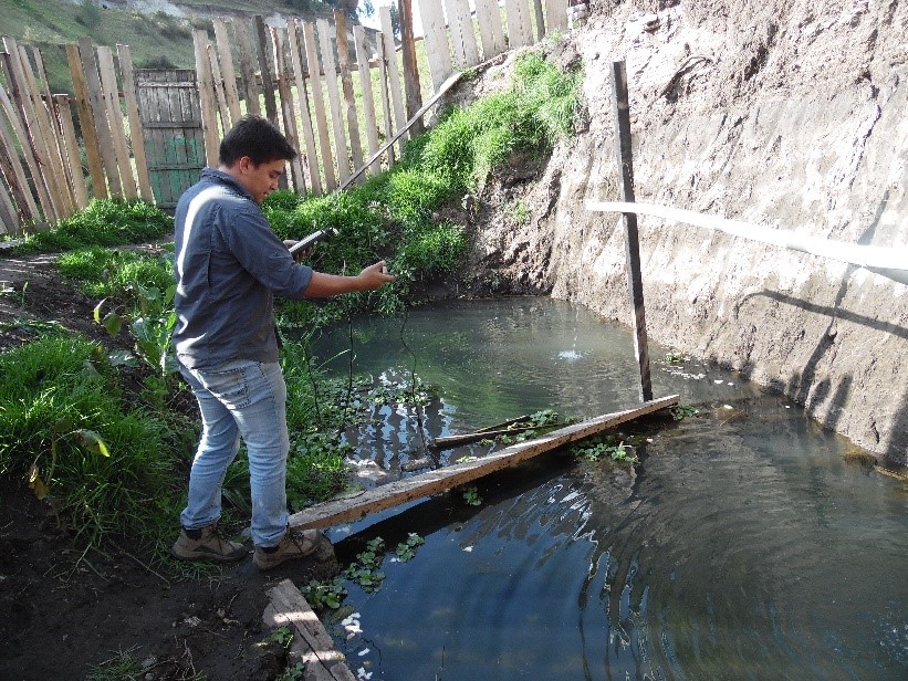 Informe de trabajos de campo en las grietas en el sector de Columbe