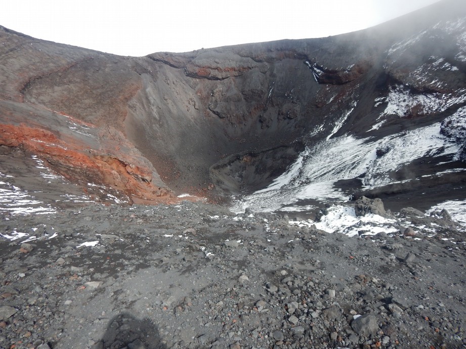 Monitoreo térmico y cambios morfológicos del cráter del volcán Tungurahua, 24-01-2018